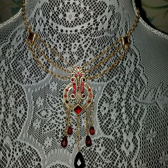 Ruby Statement Necklace⚘ - Picture 4 of 5